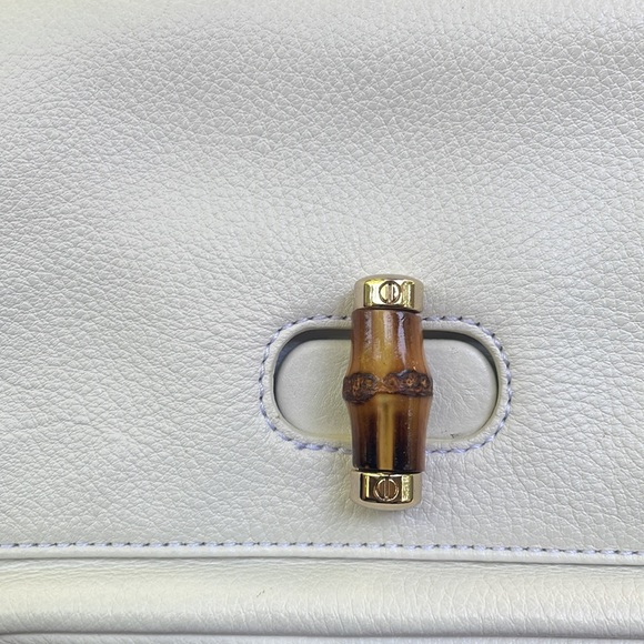 White Talbots Shoulder Bag - Picture 3 of 5